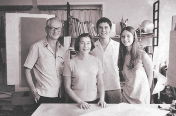 Heinz, Fayga, Carl Robert e Noni Ostrower, 1972 (Foto - Instituto Fayga Ostrower)